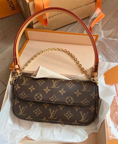 louis vuitton ivy bag